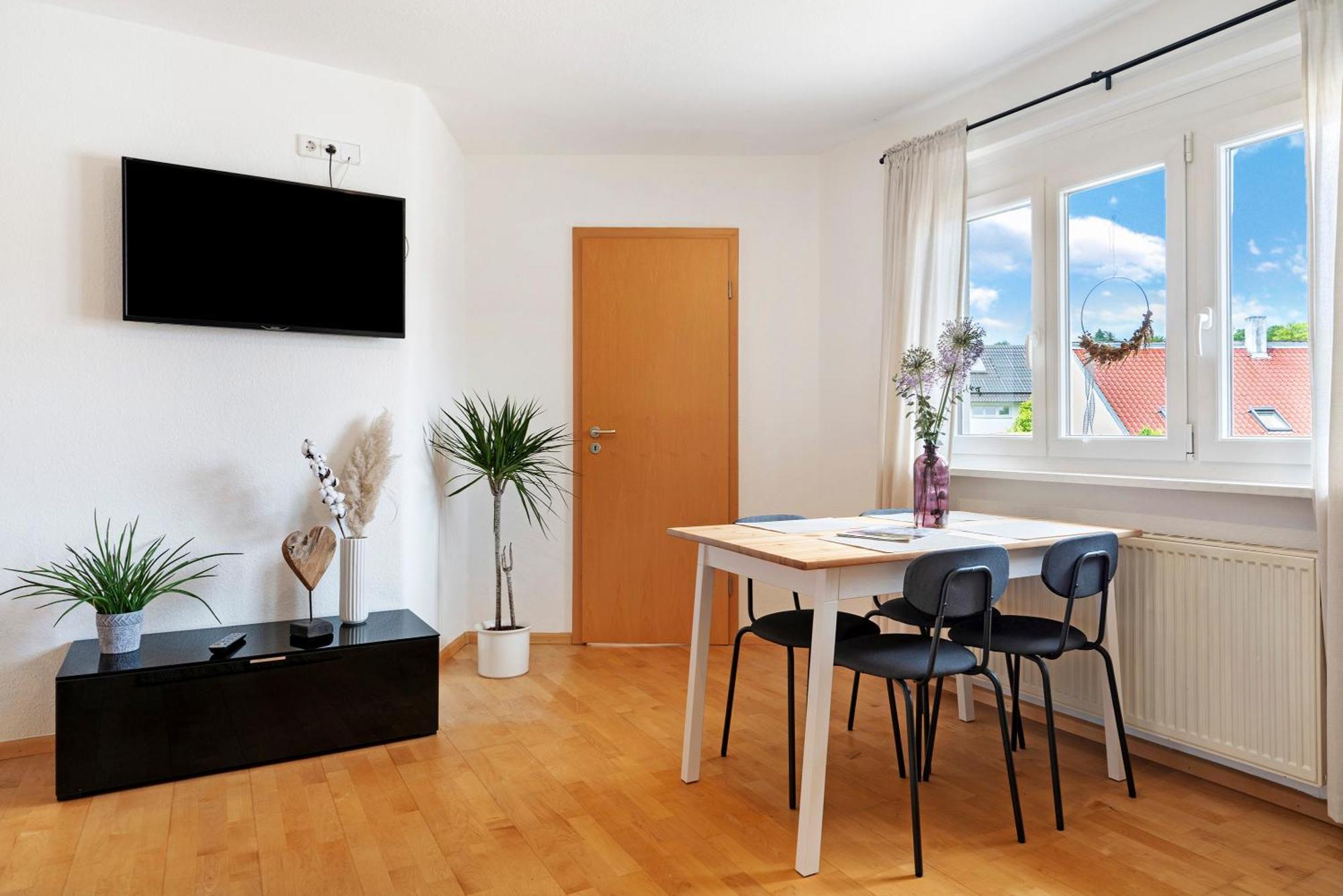 Ferienwohnung Zola Еттенгайм Номер фото